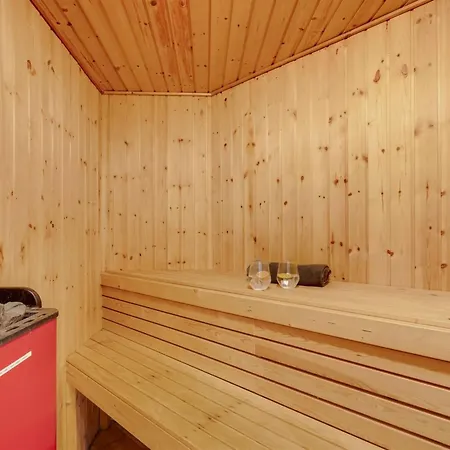 Samine - 2km From The Sea By Interhome