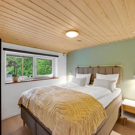 Samine - 2km From The Sea By Interhome *